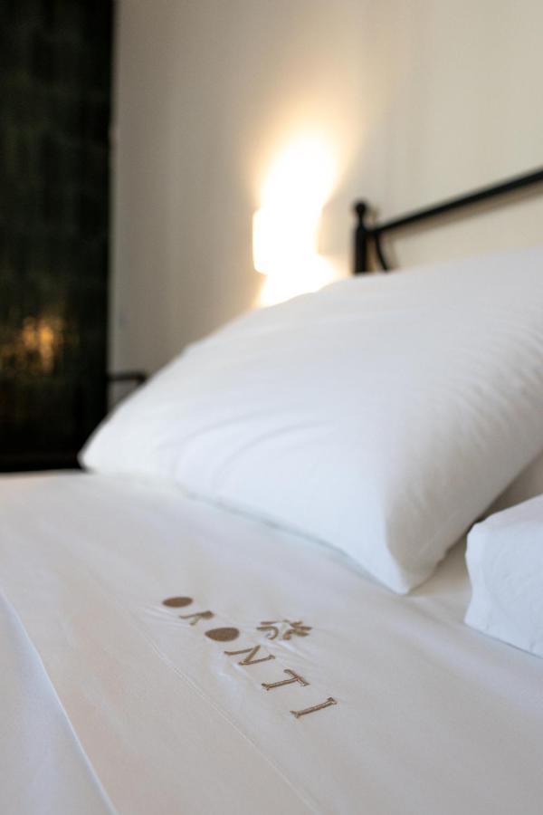Oronti Accommodations Lecce Exterior photo
