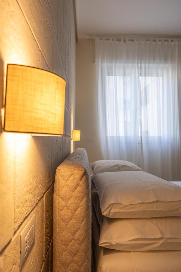 Oronti Accommodations Lecce Exterior photo